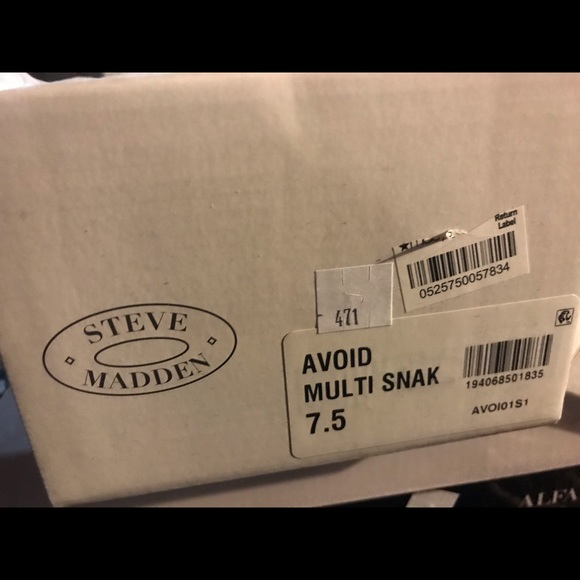 Steve Madden Multicolor Snake Print Heels - Picture 5 of 5